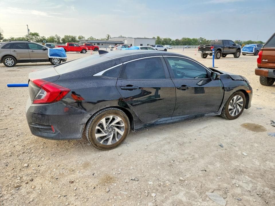 2018 HONDA CIVIC EX 3