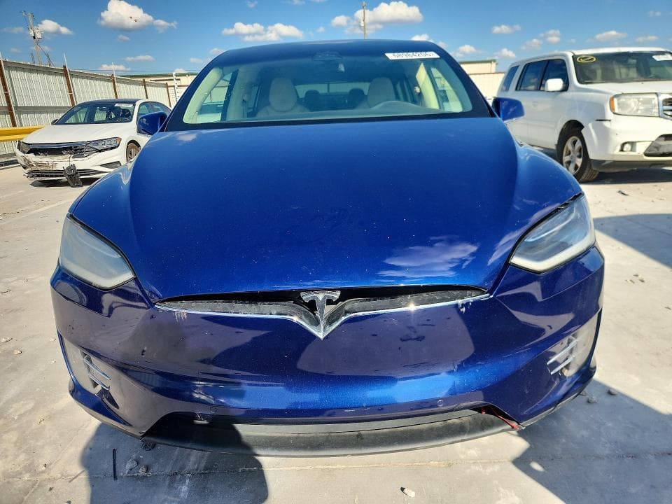 2017 TESLA MODEL X 5
