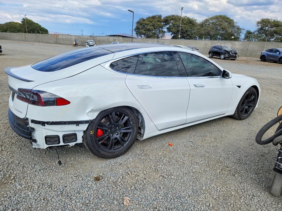 2020 TESLA MODEL S 3