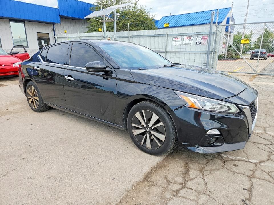 2019 NISSAN ALTIMA SL 4