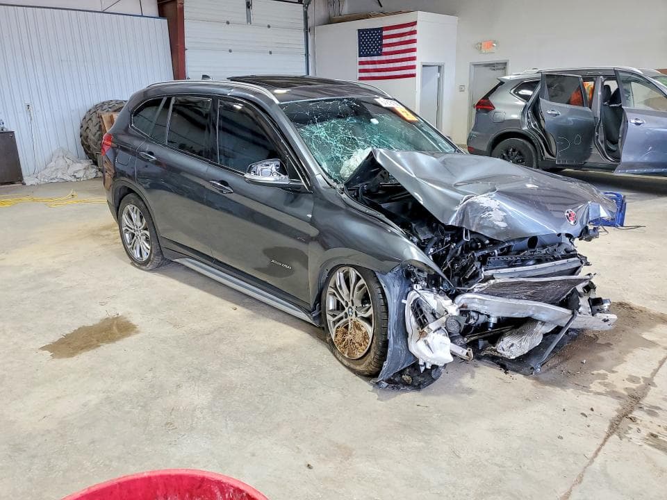 2017 BMW X1 XDRIVE28I 4