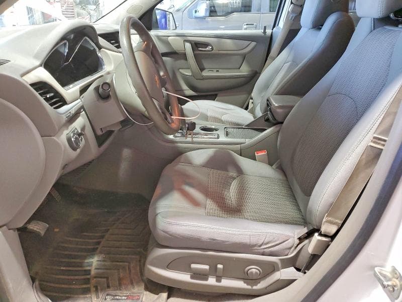 2017 CHEVROLET TRAVERSE LS 7