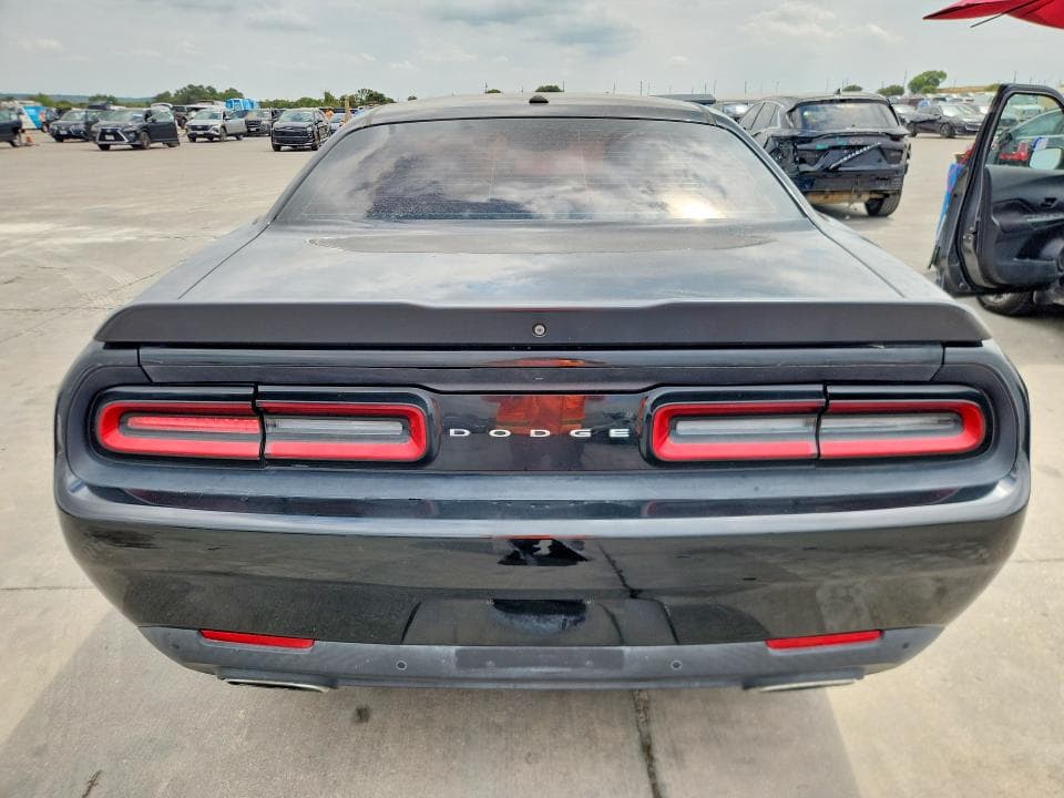 2018 DODGE CHALLENGER SXT 6