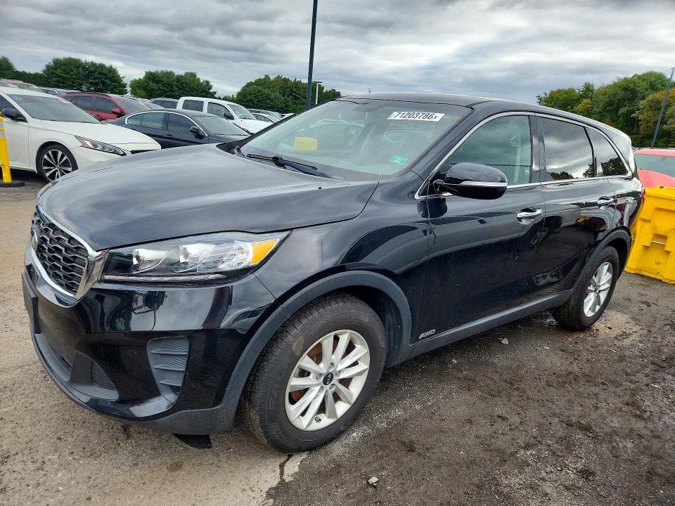 2019 KIA SORENTO LX