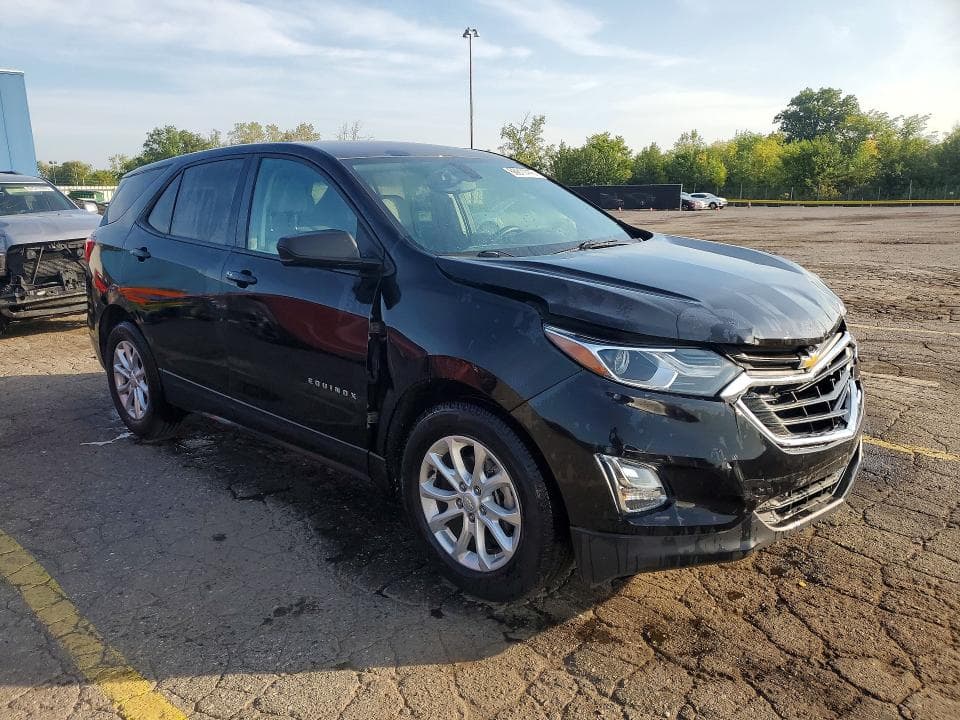2019 CHEVROLET EQUINOX LS 4