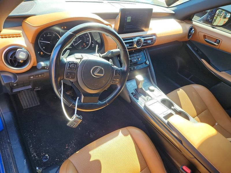 2021 LEXUS IS 300 8