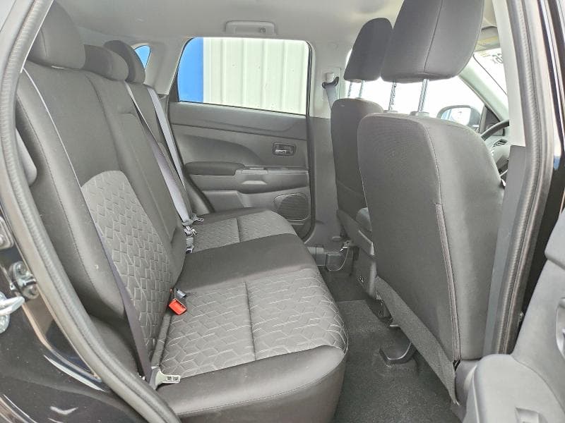 2025 MITSUBISHI RVR SE 11