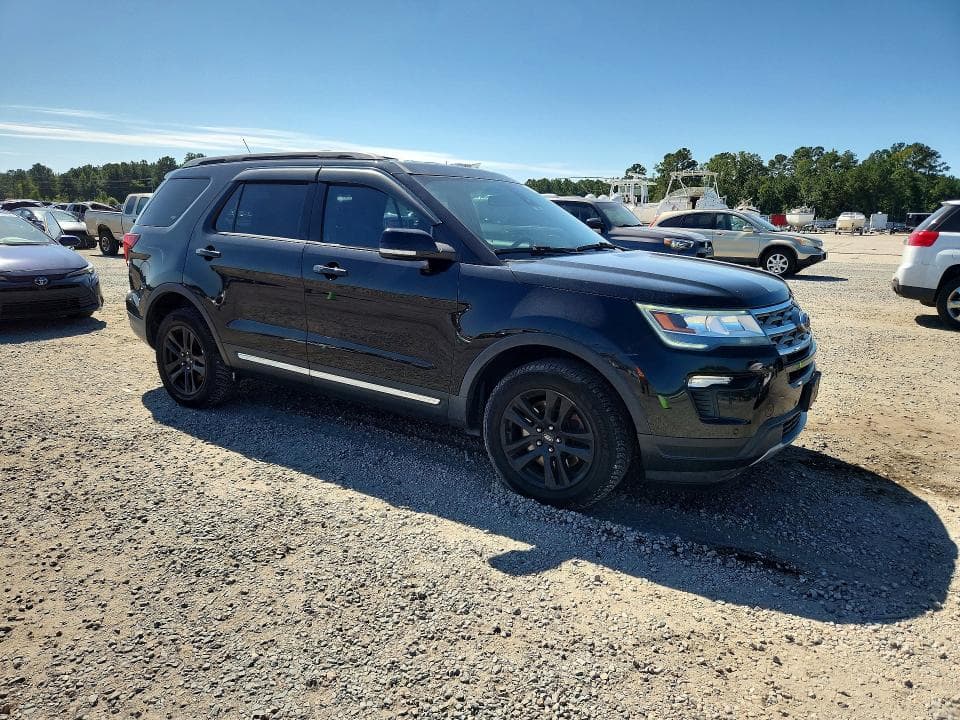 2018 FORD EXPLORER XLT 4