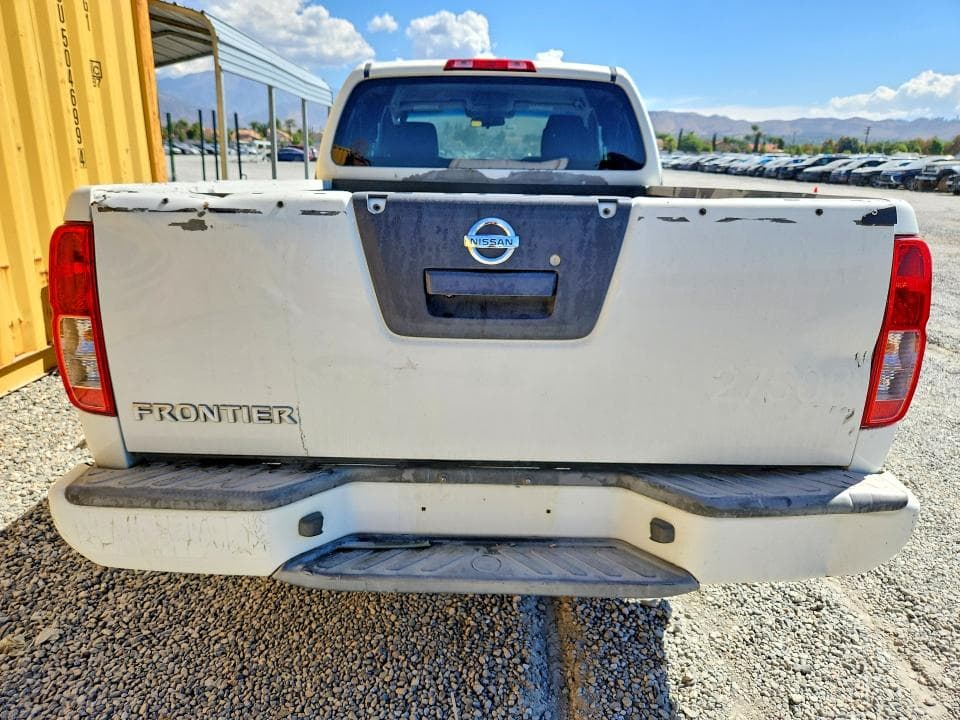 2018 NISSAN FRONTIER S 6