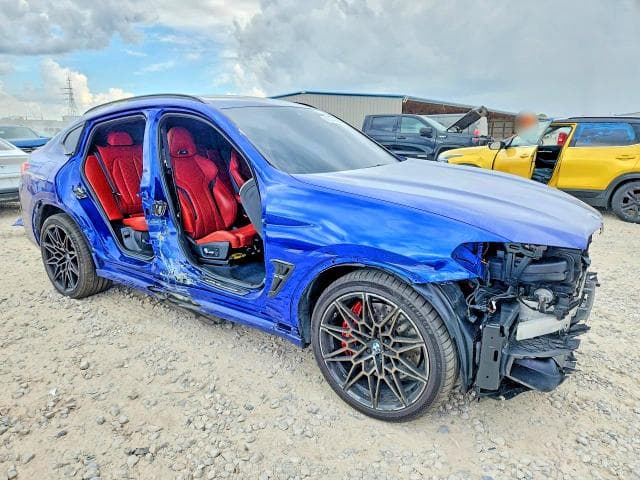 2022 BMW X4 M 4