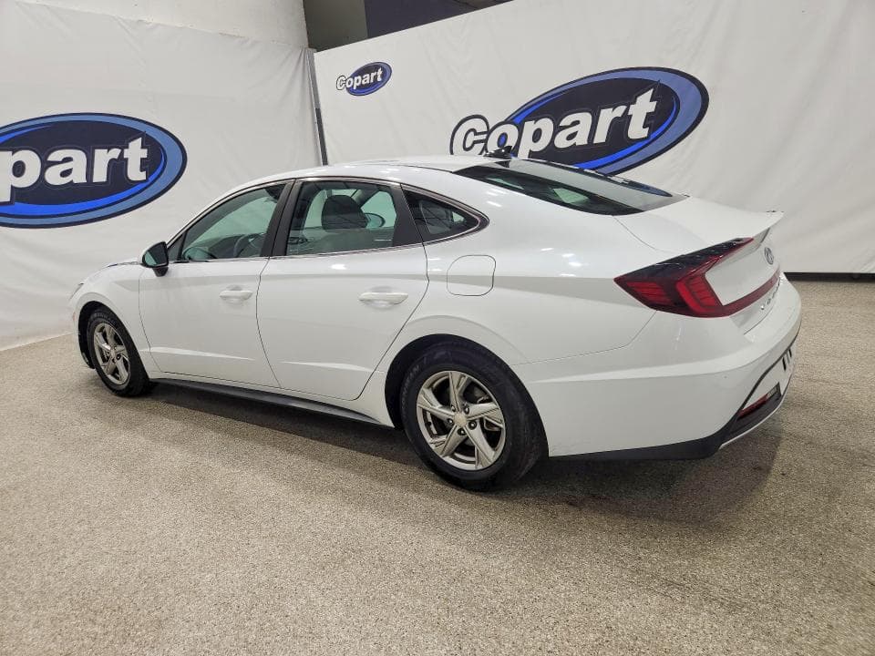 2021 HYUNDAI SONATA SE 2