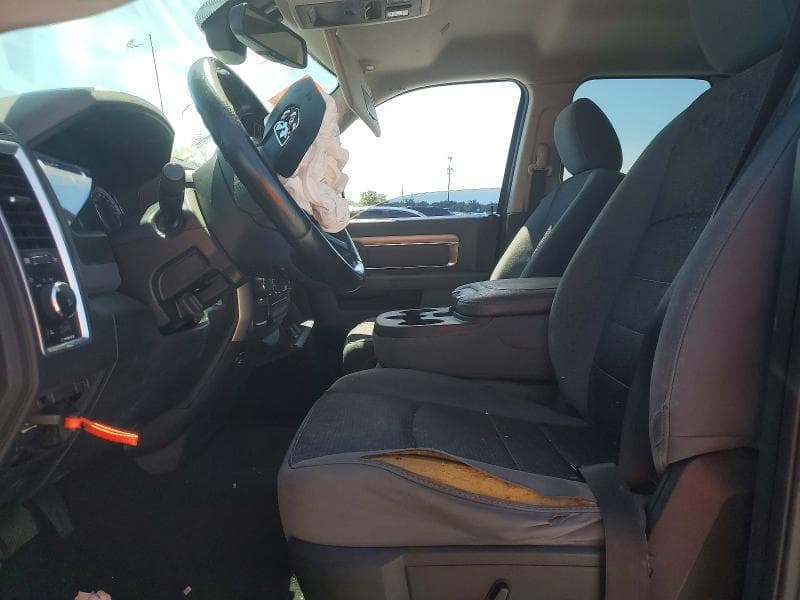 2017 RAM 1500 SLT 7