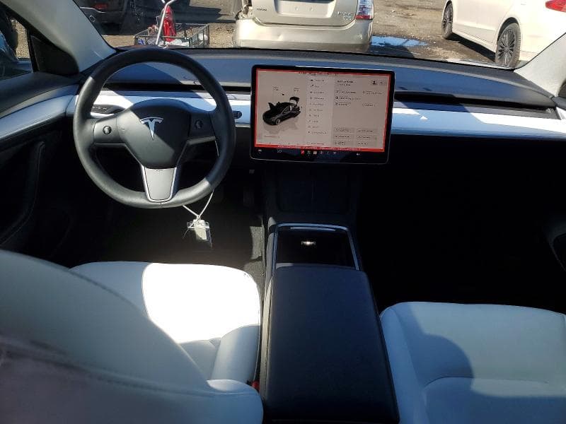 2023 TESLA MODEL 3 8