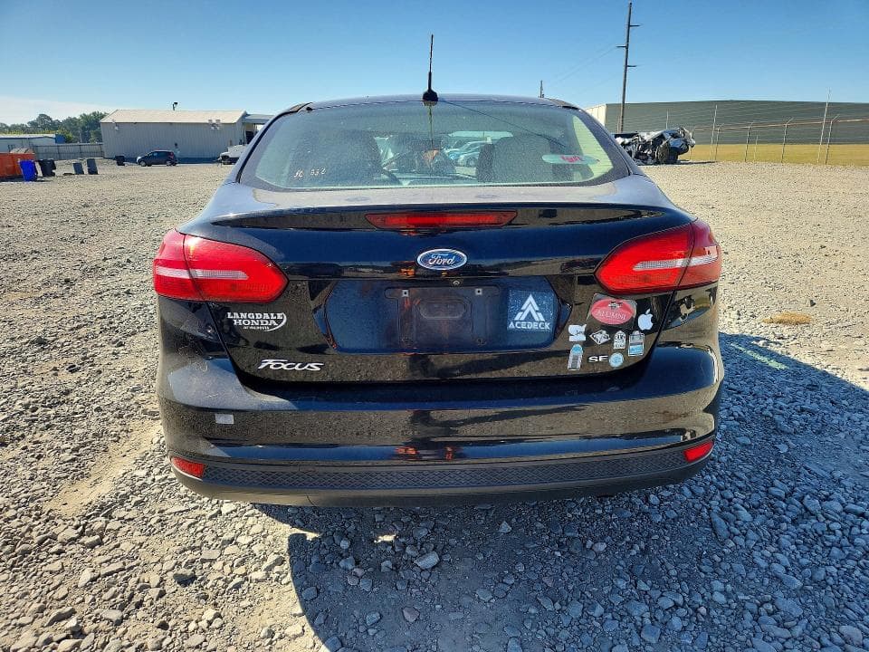 2018 FORD FOCUS SE 6