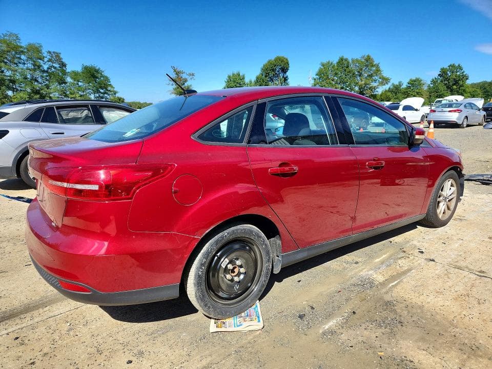 2017 FORD FOCUS SE 3