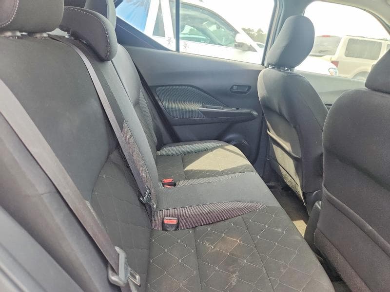 2019 NISSAN KICKS S 11