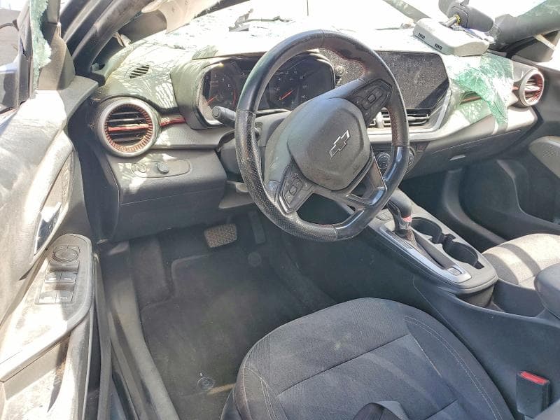2024 CHEVROLET TRAX 1RS 8