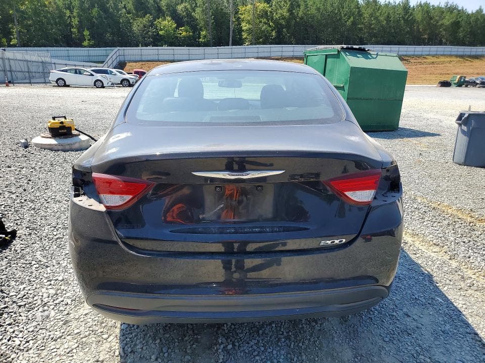 2017 CHRYSLER 200 LX 6