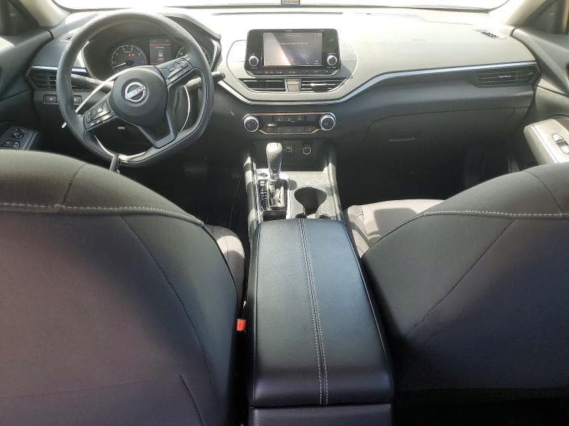 2024 NISSAN ALTIMA S 8