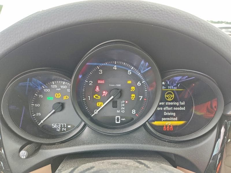 2023 PORSCHE MACAN BASE 9