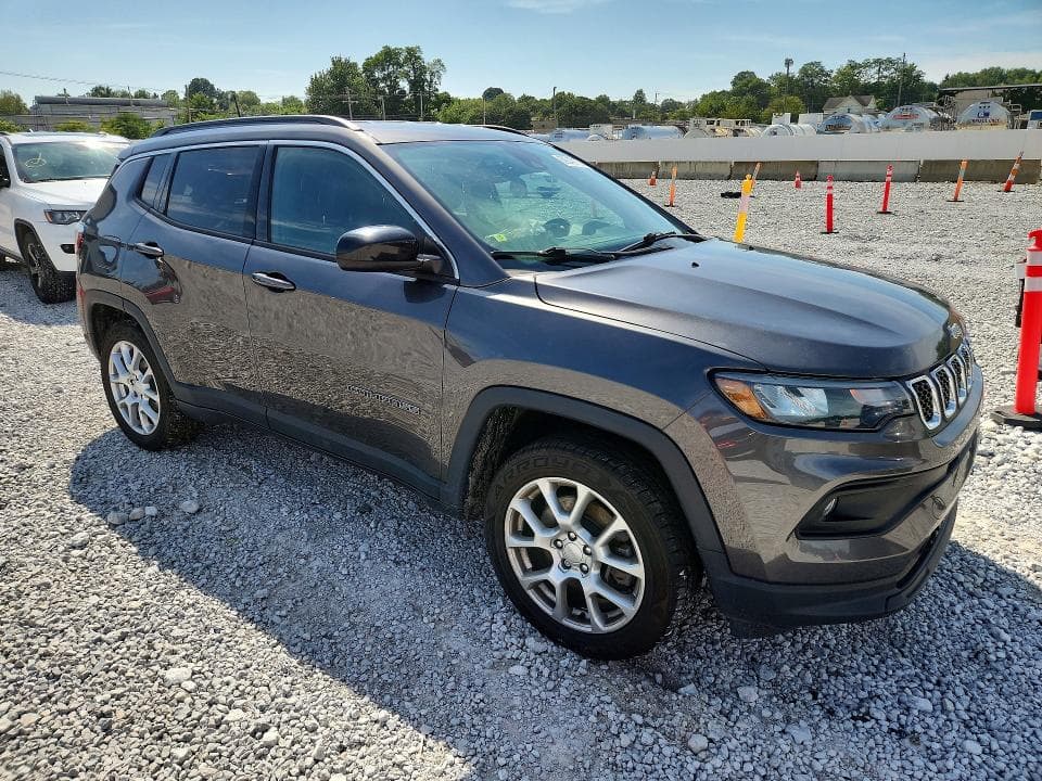 2023 JEEP COMPASS LATITUDE LUX 4