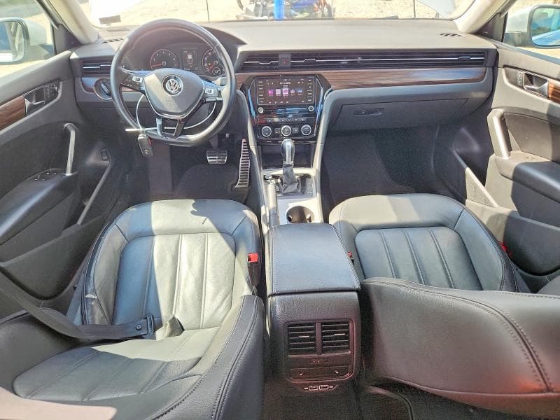 2020 VOLKSWAGEN PASSAT SEL 8