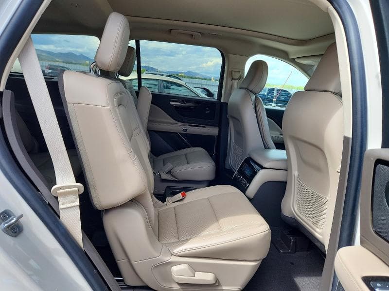 2021 LINCOLN AVIATOR RESERVE 11