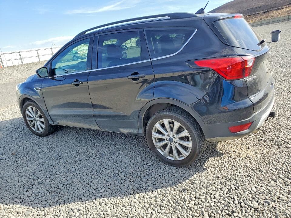 2019 FORD ESCAPE SEL 2