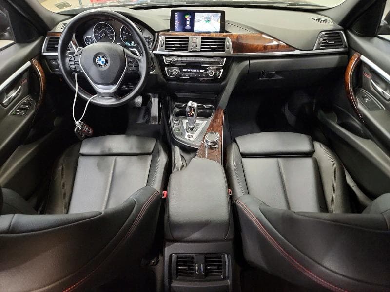2018 BMW 330E 8