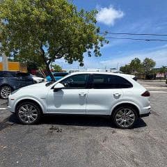 2017 PORSCHE CAYENNE SE HYBRID PLATINUM 14