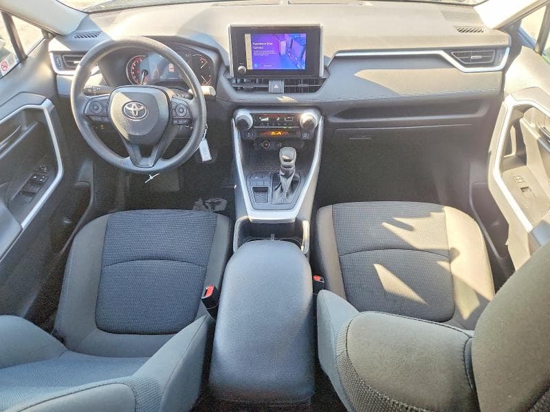 2025 TOYOTA RAV4 LE 8