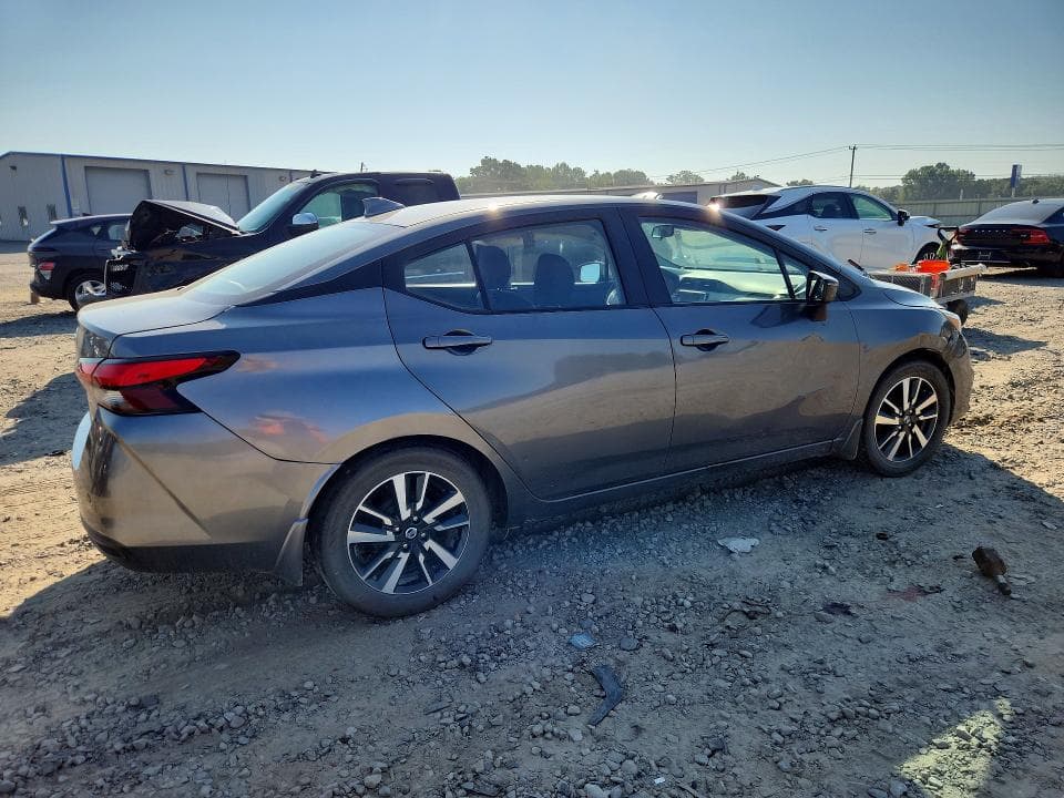2020 NISSAN VERSA SV 3