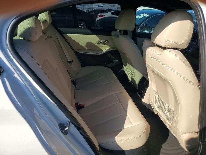 2020 BMW 330I 10
