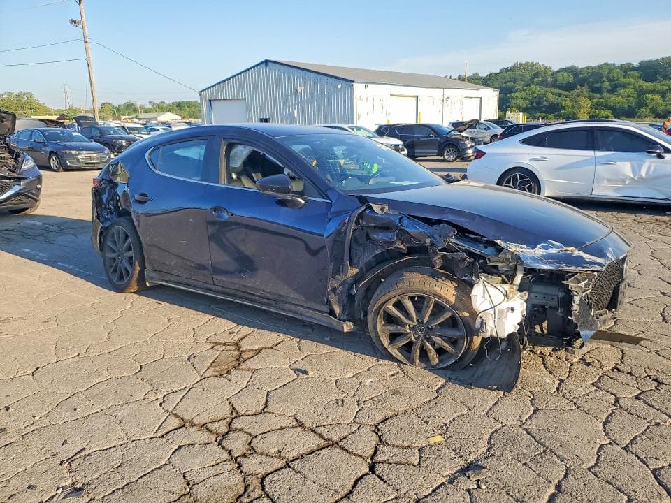 2024 MAZDA 3 SELECT SPORT 4