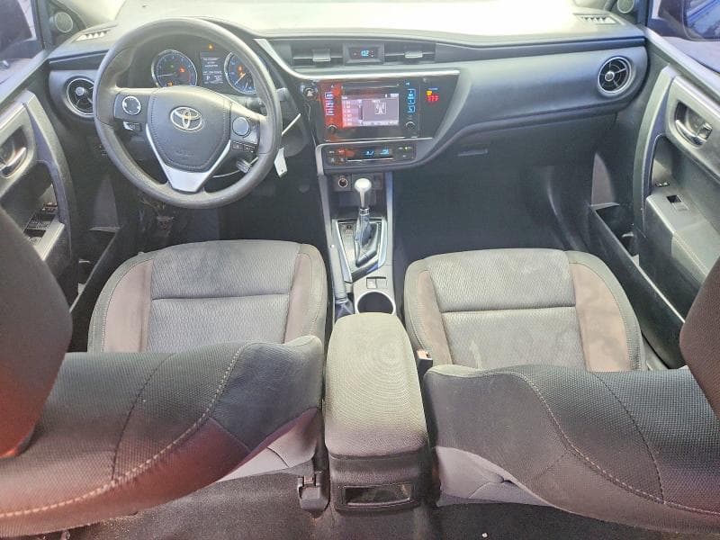 2018 TOYOTA COROLLA LE 8