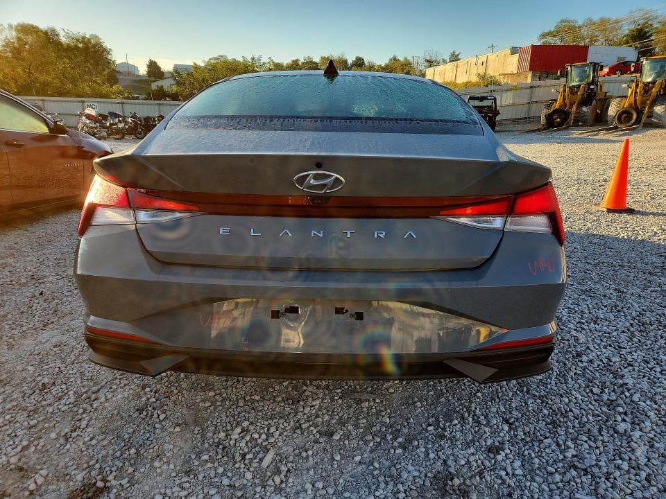 2022 HYUNDAI ELANTRA SEL 6