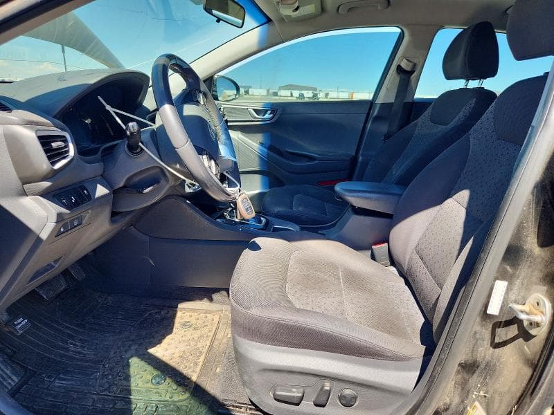 2017 HYUNDAI IONIQ SEL 7