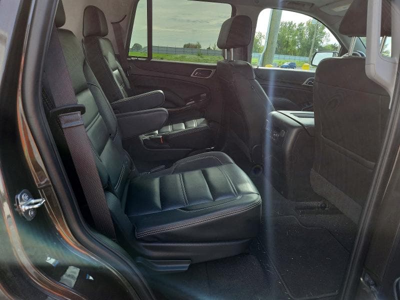 2019 GMC YUKON DENALI 10