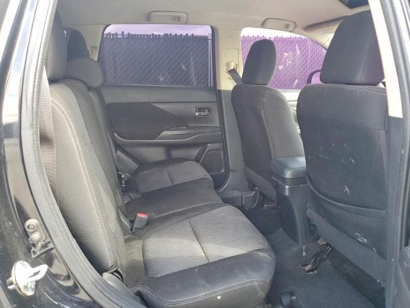 2018 MITSUBISHI OUTLANDER ES 11