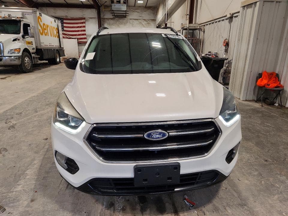2017 FORD ESCAPE SE 5