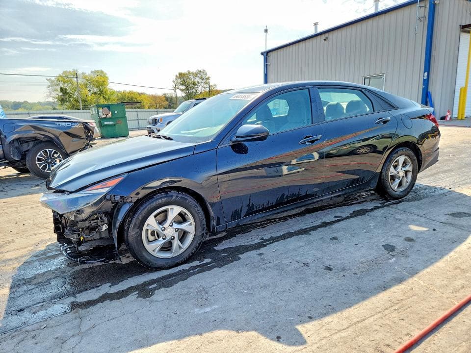 2023 HYUNDAI ELANTRA SE