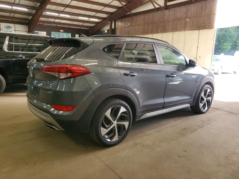 2018 HYUNDAI TUCSON VALUE 3
