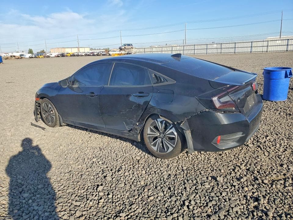 2017 HONDA CIVIC EX 2