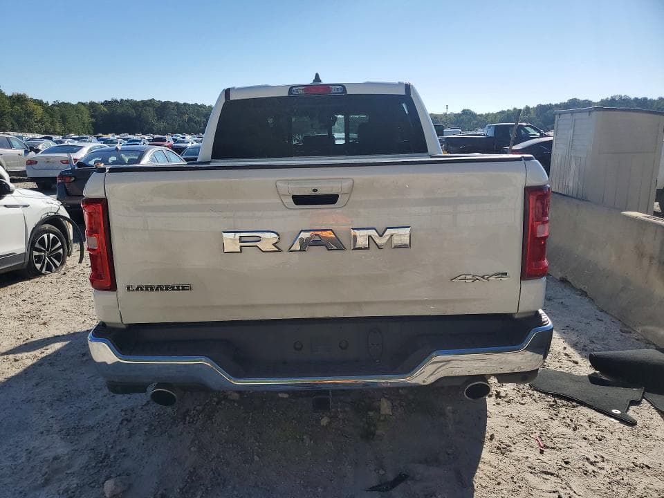 2026 RAM 1500 LARAMIE 6