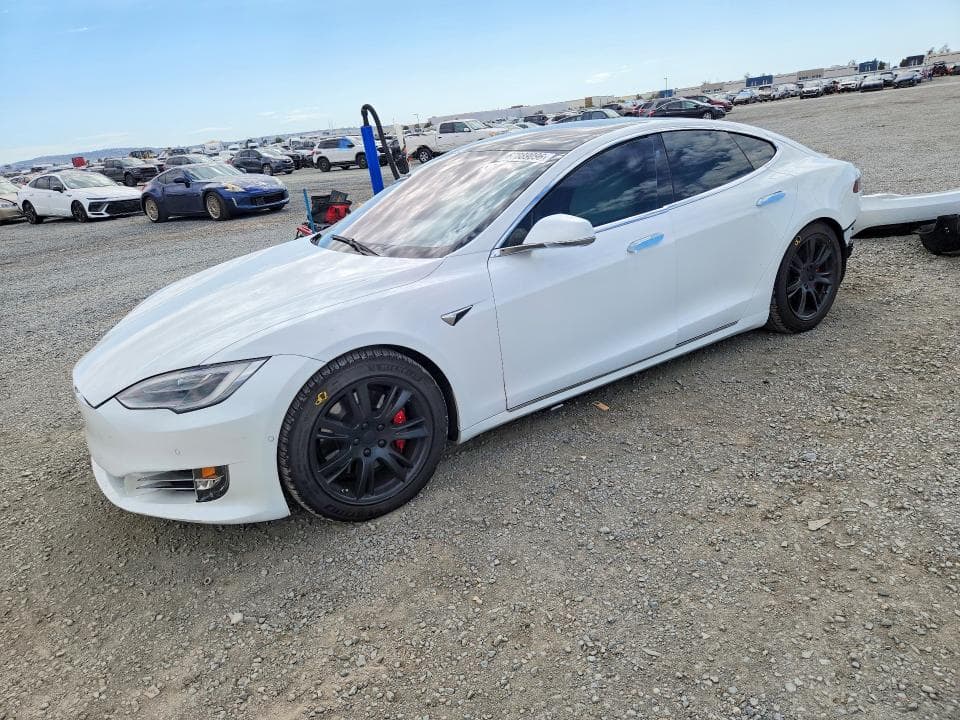 2020 TESLA MODEL S - 1
