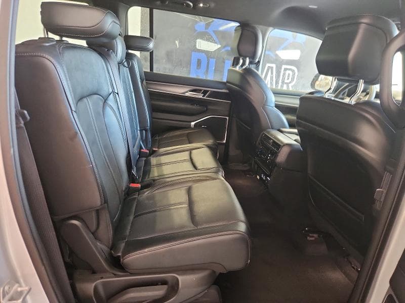 2025 JEEP WAGONEER SERIES II 11