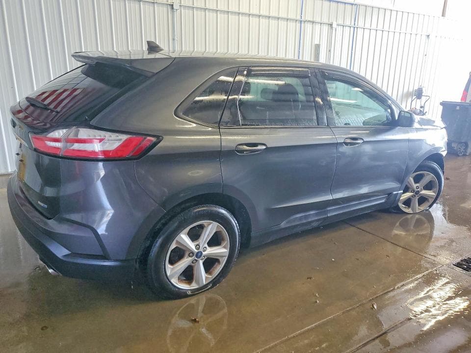 2019 FORD EDGE SE 3