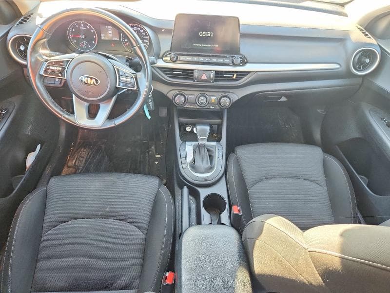2021 KIA FORTE FE 8