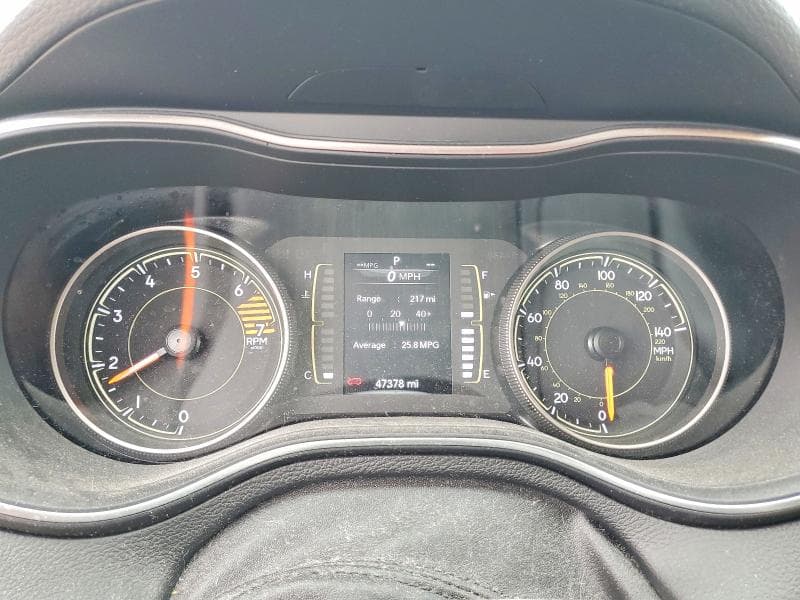 2020 JEEP CHEROKEE LATITUDE 9