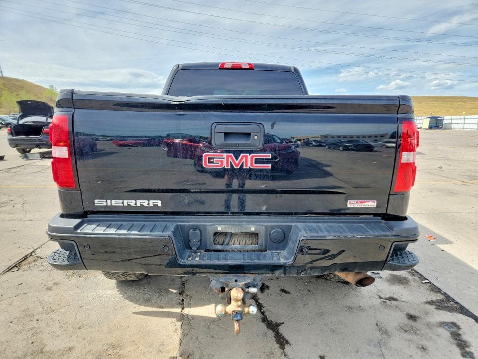 2018 GMC SIERRA K2500 SLT 6
